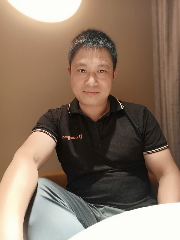 影子的第一张照片--江西基督教相亲网